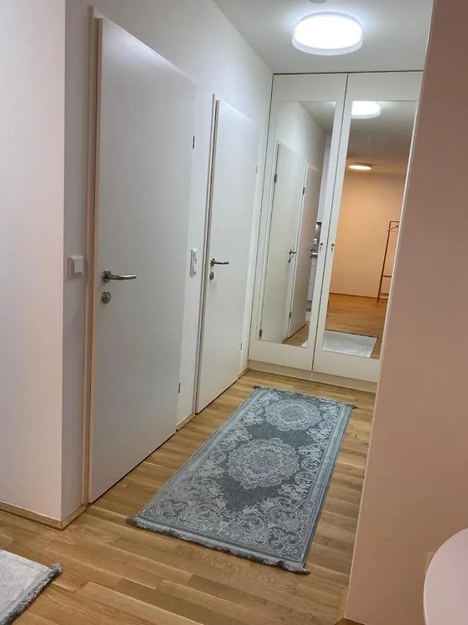 Appartement Feelhome Vienna, Subway U1 Kagran/Donauzentrum
