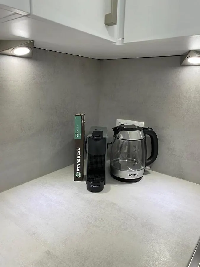 Feelhome Vienna, Subway U1 Kagran/Donauzentrum Autriche